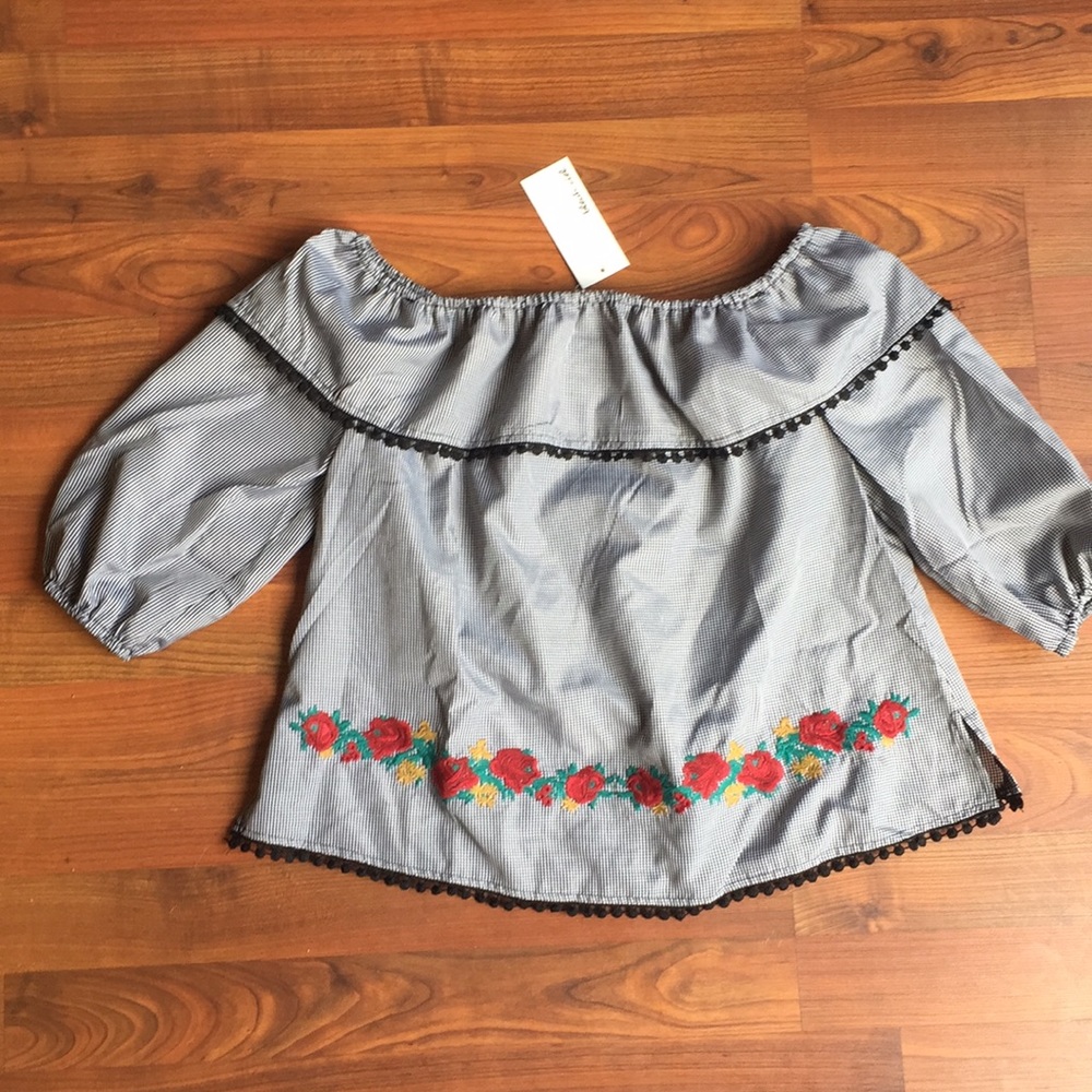 Checkered floral top